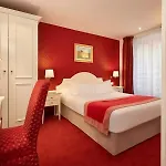 Austin's Arts Et Metiers Hotel