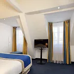 Austin's Arts Et Metiers Hotel
