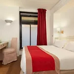 Austin's Arts Et Metiers Hotel 3*