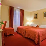 Austin's Arts Et Metiers Hotel 3*