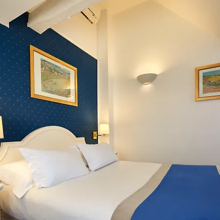 Austin's Arts Et Metiers Hotel 3*