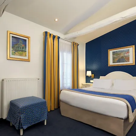 Austin's Arts Et Metiers Hotel