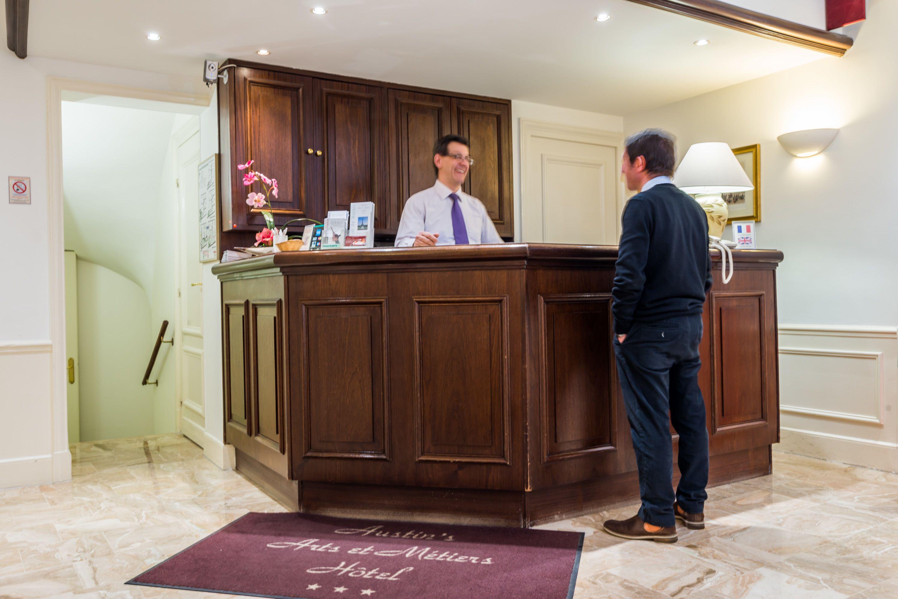 Austin's Arts Et Metiers Hotel