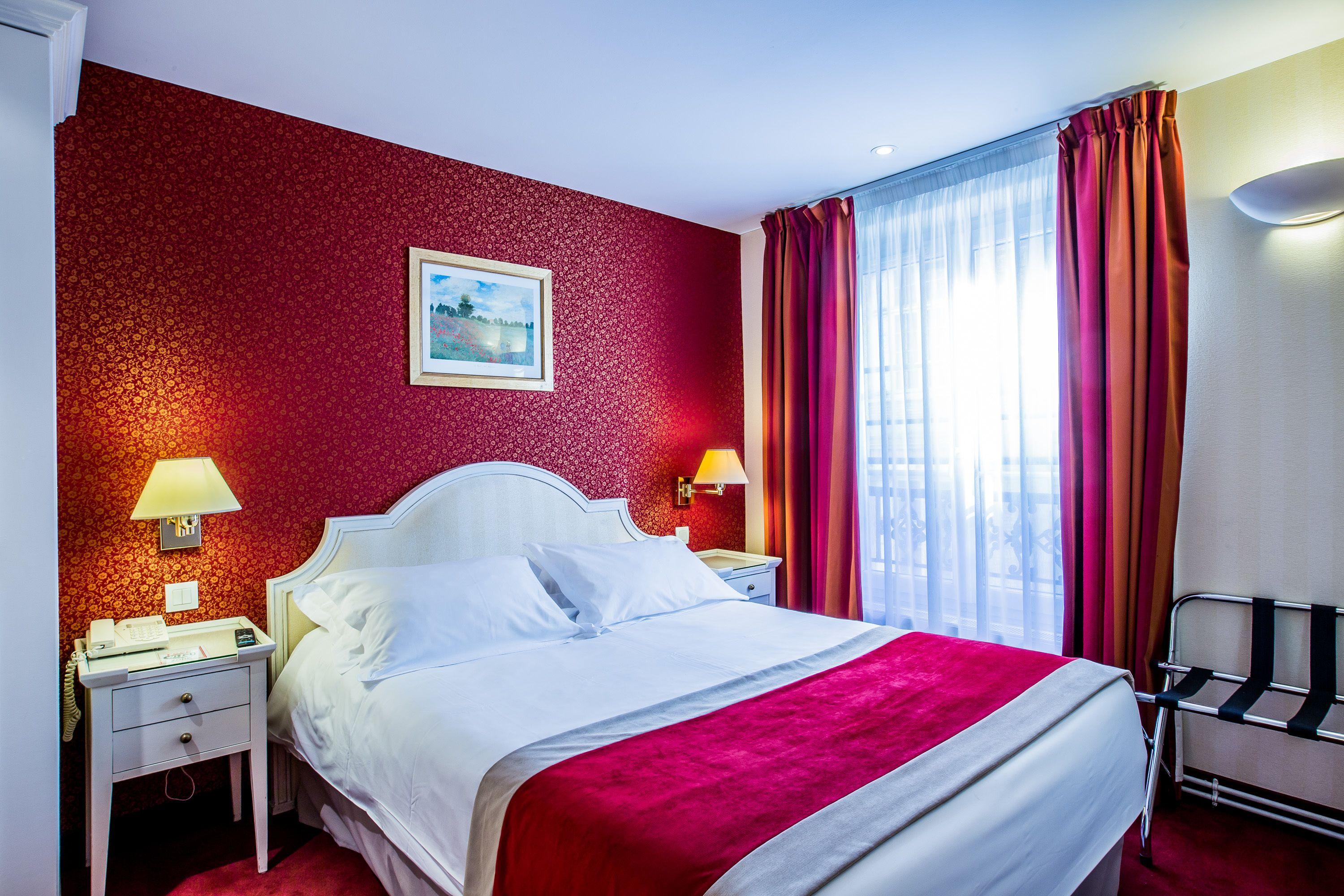 Austin's Arts Et Metiers Hotel