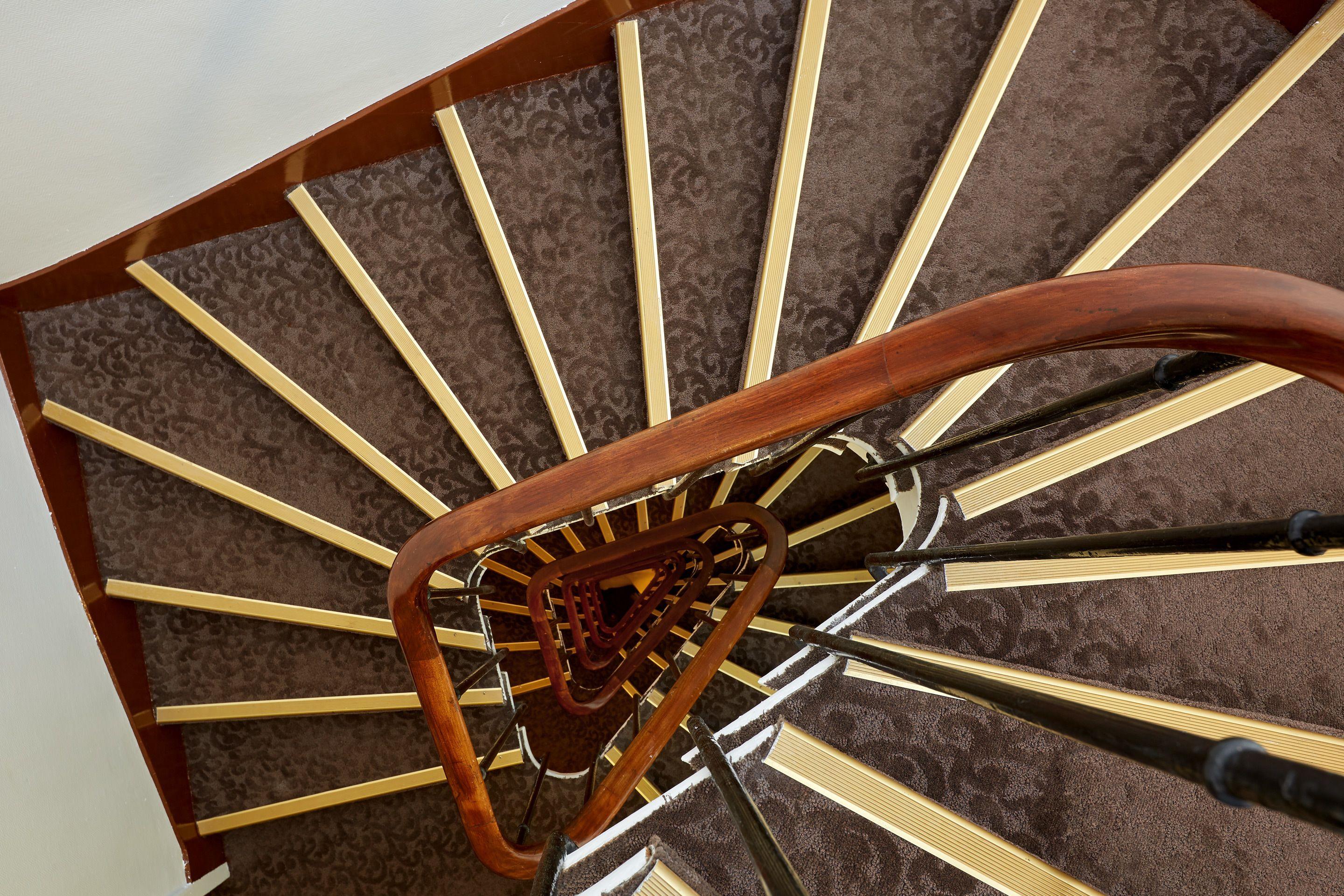 Austin's Arts Et Metiers Hotel